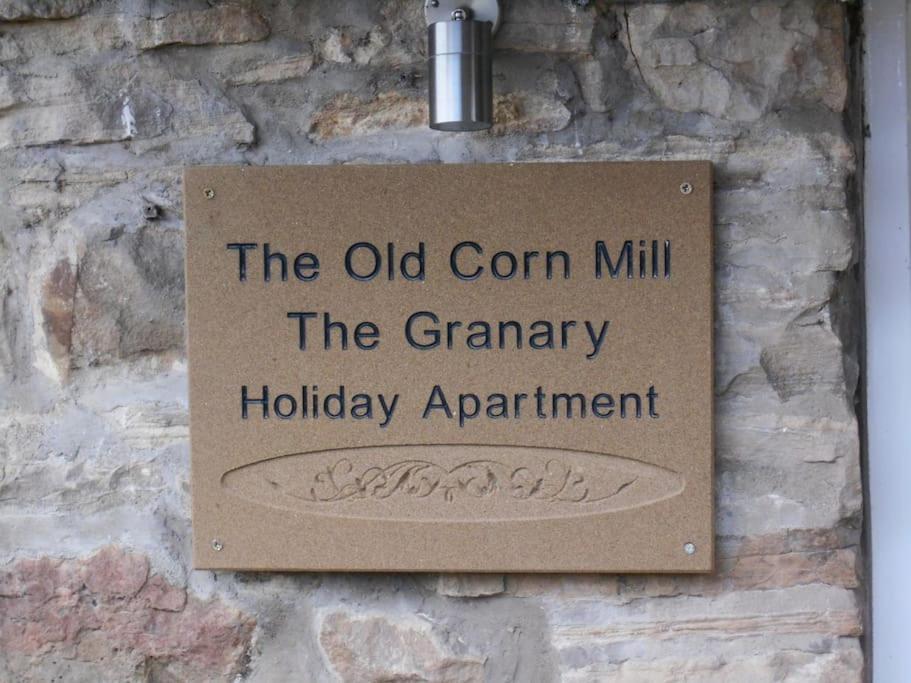 The Granary, Old Corn Mill, Yorkshire Dales Apartment West Burton Exterior photo